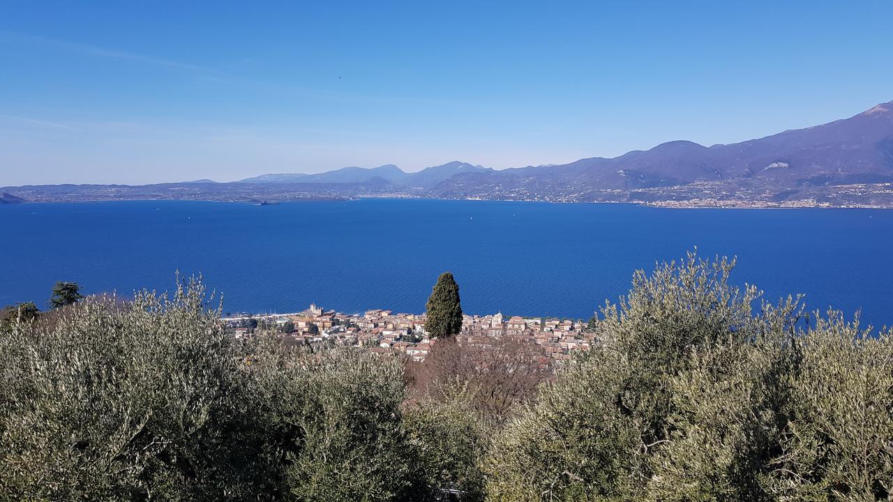 Le Torri Del Garda Familyspa Resort Torri Del Benaco Exteriör bild